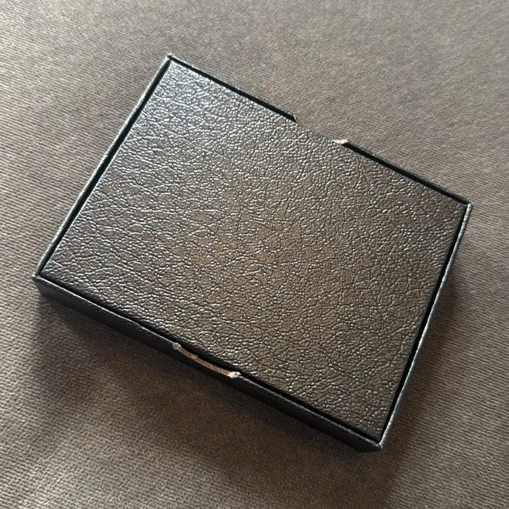 Men’s Silver Gray Compact Wallet - RFID blocking NEW